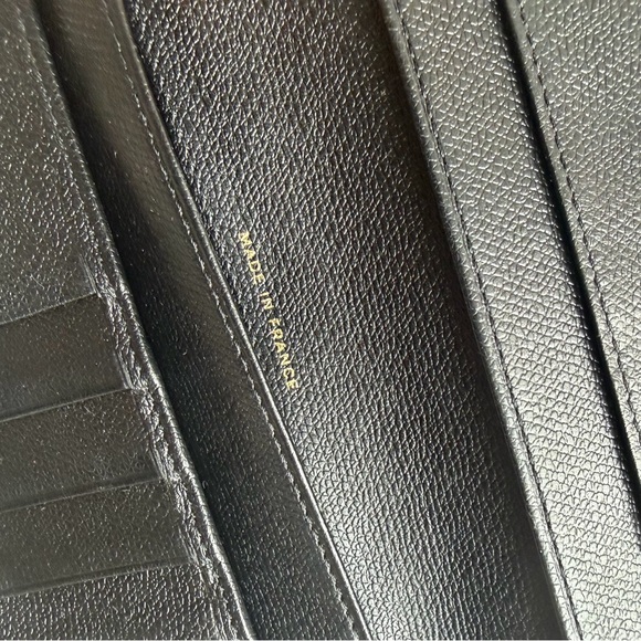 Authentic Chanel CC button continental wallet with chain - Picture 8 of 15